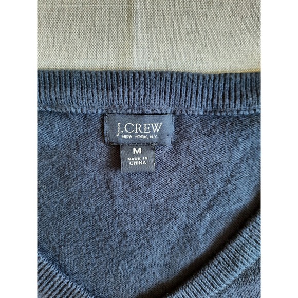J. Crew Men's Medium V-Neck Stretch Sweater Long Sleeve Navy Blue Cashmere Blend - Picture 5 of 8